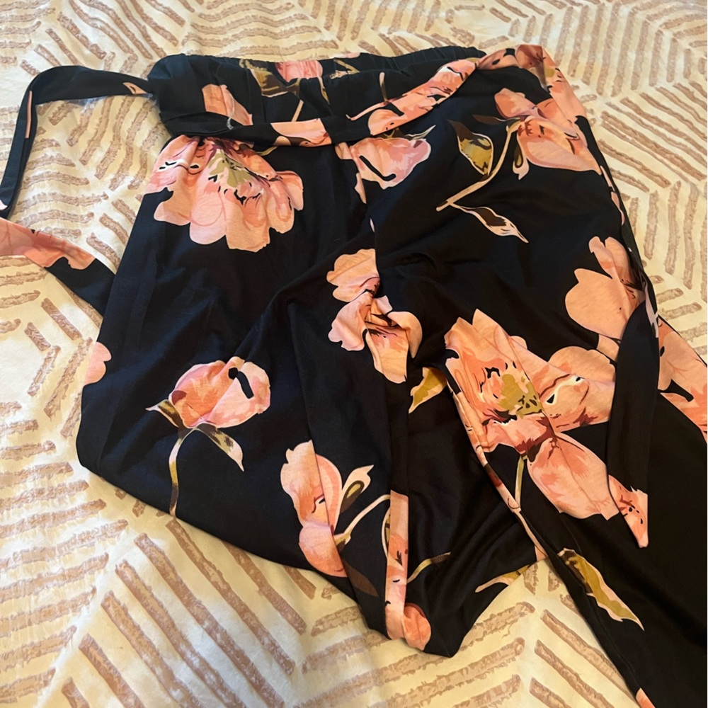 High waisted wide leg pants